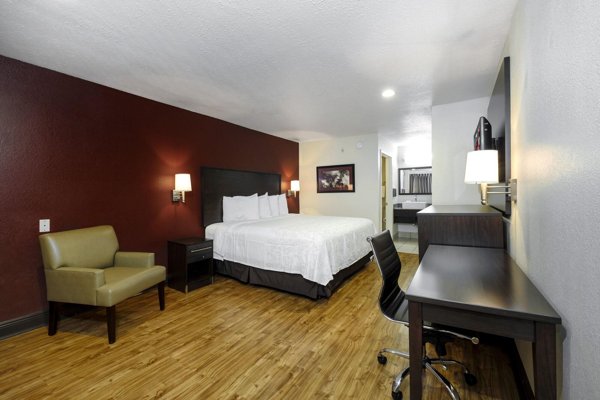Red Roof Inn Plus+ Hammond Buitenkant foto
